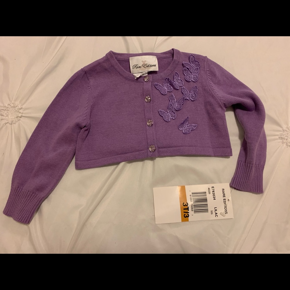 Beautiful Rare Editions Cropper Sweater.